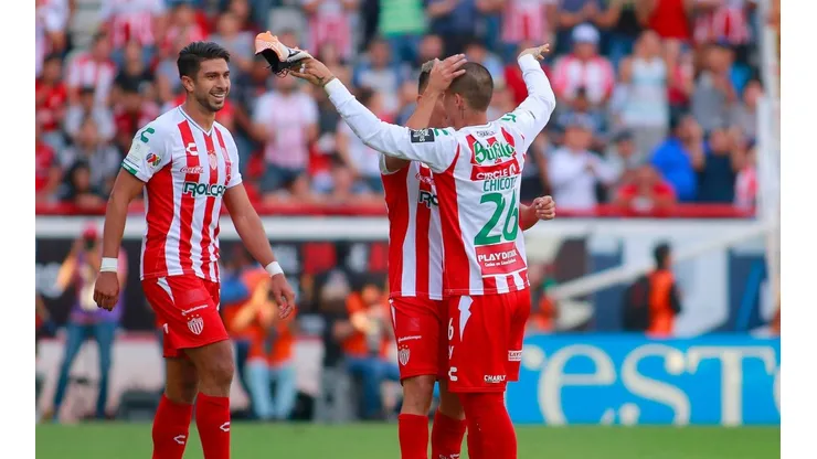 Necaxa pegó primero y ahora tiene la ventaja.
