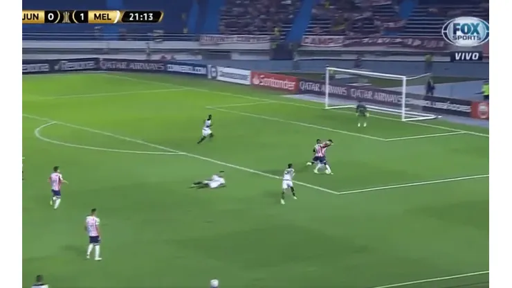 El 'blooper' de Junior frente a Melgar en la Copa Libertadores.