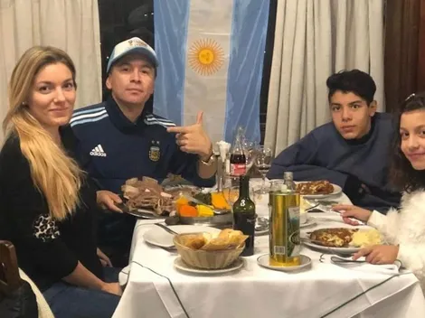 Pablo Lescano tenía que llevar a sus hijos al cole, pero se quedó dormido y la rompió en Twitter