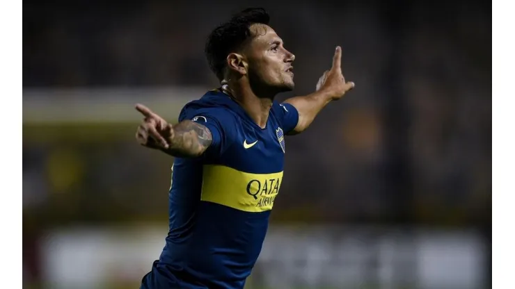 A Zárate le preguntaron en Instagram si le "gustaría jugar contra Vélez" y respondió