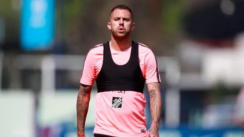 Ménez, cada vez más lejos del América.