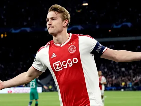De Ligt saltó más que todos y el Ajax ya le gana 1-0 al Tottenham