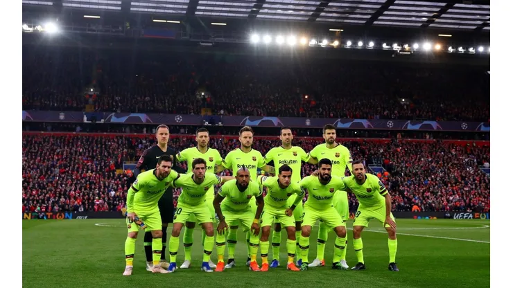 El XI titular de Barcelona ayer ante Liverpool.