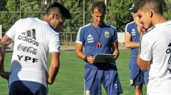 A una joyita de la Superliga Argentina le avisaron que no jugará el Mundial Sub-20 por Whatsapp