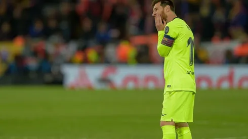 Histórico: tenso cruce entre Lionel Messi y aficionados del Barcelona