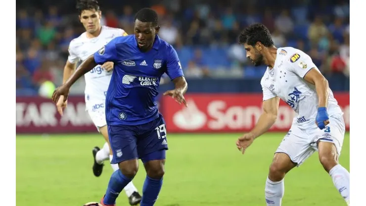 Cruzeiro vs Emelec