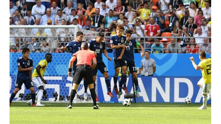 Juan Fernando Quintero anotando el primer gol de Colombia en el Mundial de Rusia 2018.