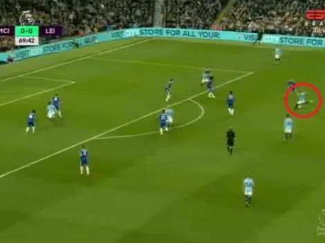 Manchester City no le podía entrar a Leicester pero Kompany la colgó del ángulo