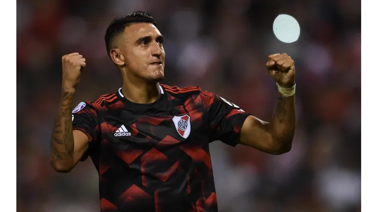 Matías Suárez festejando un gol en River.