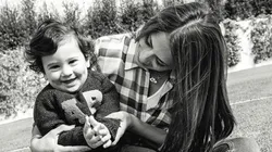 Antonela Roccuzzo subió foto con sus hijos dándole amor y Ciro nos hizo reír a todos