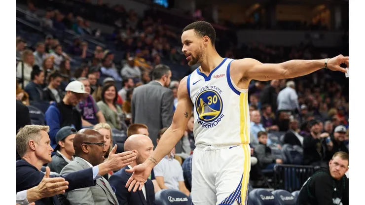 Steve Kerr respondió a las críticas hacia Stephen Curry por su pésimo desempeño
