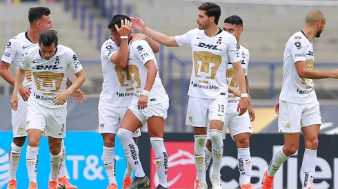 Santos Laguna vs Pumas UNAM por la Liga MX.