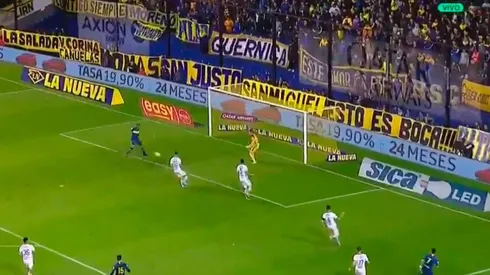 Centro de Pavón y gol de Wanchope.