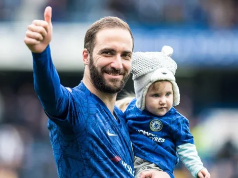 Sarri le envió un claro guiño a Higuaín para que continúe en Chelsea