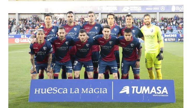 Derrota catastrófica: Huesca de 'Cucho' Hernández perdió 6-2 ante Valencia y bajó a la segunda categoría