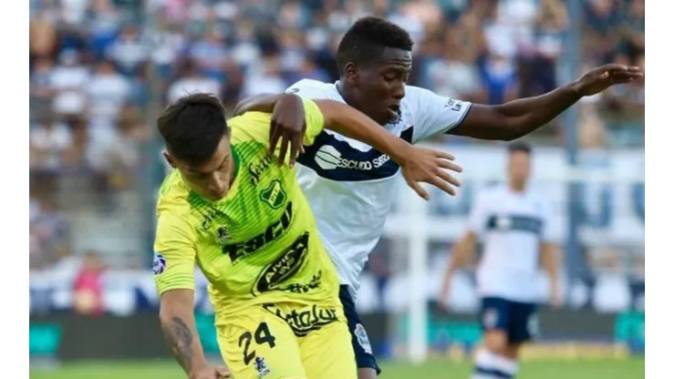 Defensa y Justicia vs Gimnasia por la Copa de la Superliga.