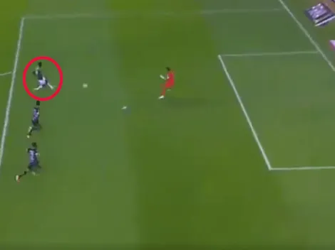 Joel Campbell no dudó en el mano a mano y anotó para León