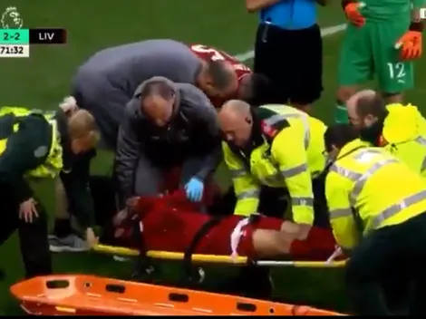 Tiembla el Liverpool: a poco de la revancha vs. Barcelona, sacaron a Salah en camilla y llorando