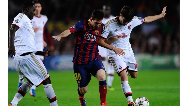 Lionel Messi en un partido ante Milan.