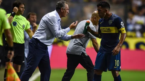 Alfaro habló sobre Tévez: "Quiere hacer las cosas de la mejor manera para irse de Boca por la puerta grande"