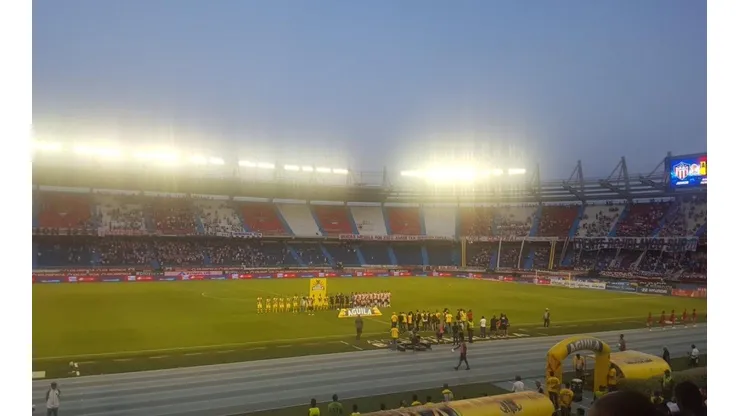 Panorámica del estadio Metropolitano en el duelo entre Junior vs Alianza Petrolera.