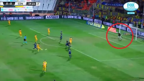 Era un golazo: Villagra probó desde afuera pero Andrada voló y salvó a Boca