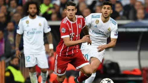 James jugando ante el Madrid.