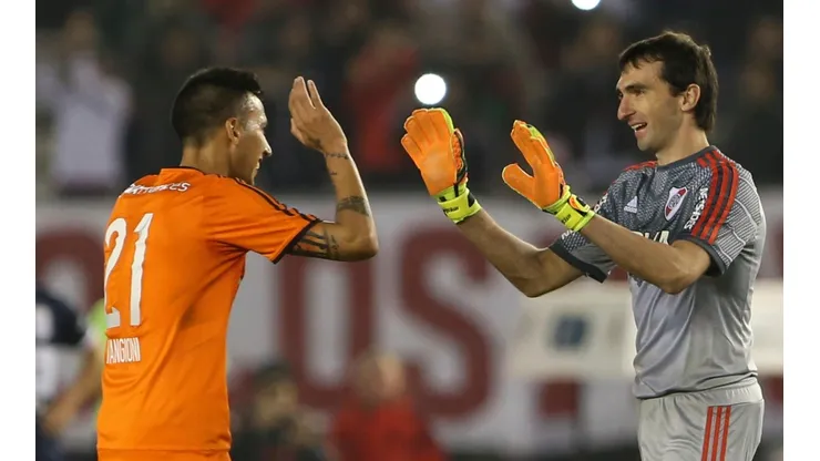 Barovero y Vangioni en River.