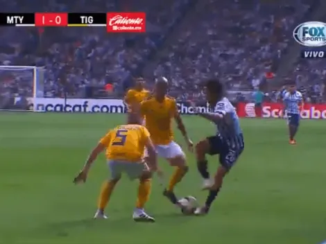 Enorme habilidad: Pizarro pisó la pelota y luego le metió un hermoso caño a Carioca