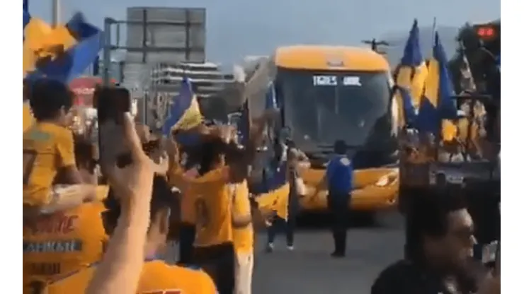 La afición de Tigres conmovió a su plantel antes de la Final Regia