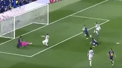 Era todo de Liverpool, pero Suárez le dio al travesaño, Messi la durmió de pecho y anotó el 2-0