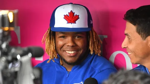 Los Azulejos moverán a tres veteranos para abrirle espacio a Vladimir Guerrero Jr