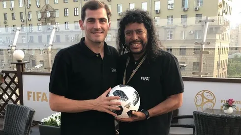 De Higuita para Casillas: "Te esperamos nuevamente en el arco"