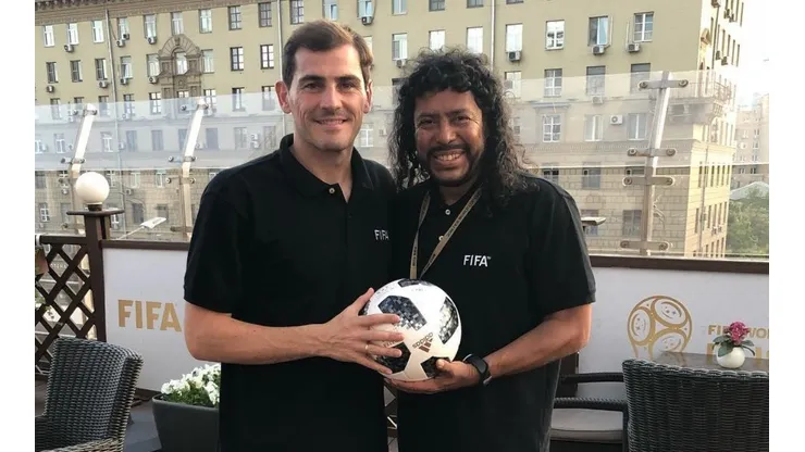 De Higuita para Casillas: "Te esperamos nuevamente en el arco"