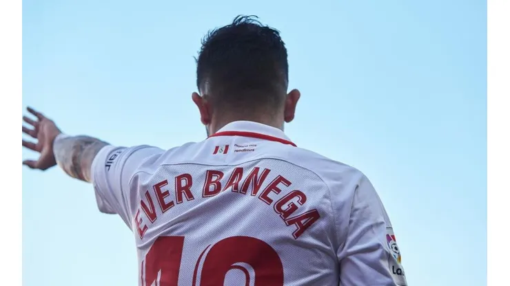 Closs ilusionó a los hinchas: tiró que Boca buscaría a Éver Banega