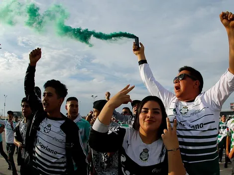 A todas partes: un aficionado del Santos Laguna llevó sus colores al Wanda Metropolitano