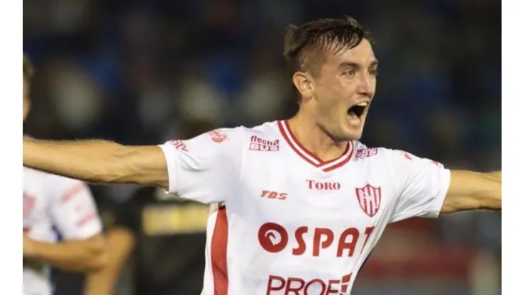El festejo de Nicolás Mazzola.
