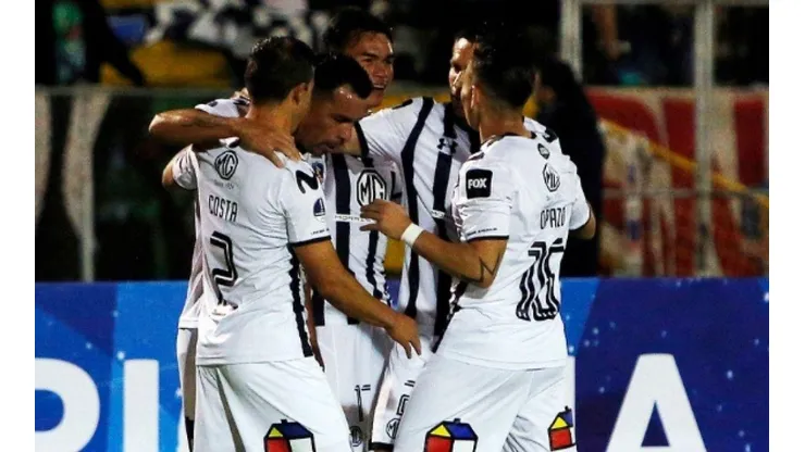 Colo Colo vs U. Católica por la Copa Sudamericana.