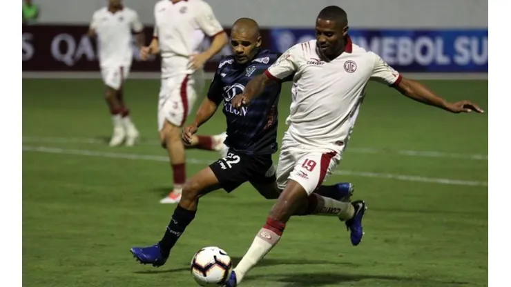 Cerro vs UTC Cajamarca por la Copa Sudamericana.