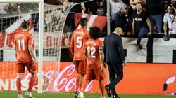 Tras una actuación lamentable, un crack de Real Madrid no quiso viajar con el resto del equipo