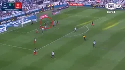 Johan Vásquez debutó en las redes y le dio la igualdad a Rayados