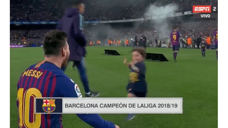 La imagen más tierna: el momento en que Thiago y Mateo corrieron a abrazar a Messi