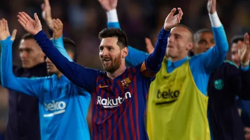CAMPEONES. Lionel Messi lidera los festejos del Barcelona (Foto: Getty).