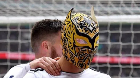 Jiménez también está a la altura fuera de la cancha.