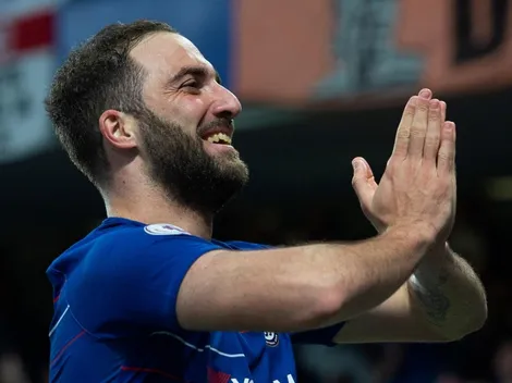 Futuro incierto: un gigante de Europa rechazó a Gonzalo Higuaín
