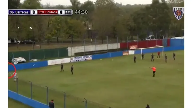 El golazo de Arturo Mendoza.