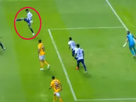 El insólito autogol con el que Tigres gana en Puebla