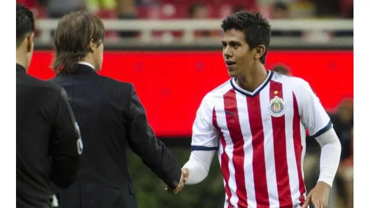 "Aún hablo mucho con Almeyda, le pido consejos": Macías