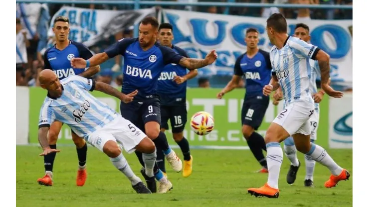Talleres vs Atlético Tucumán por la Copa de la Superliga.