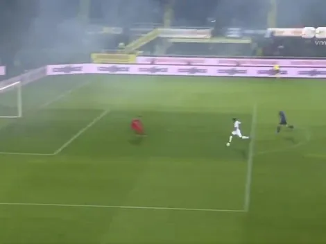 Lo dejaron mano a mano con el arquero y Luis Muriel no falló para el primero de la Fiorentina